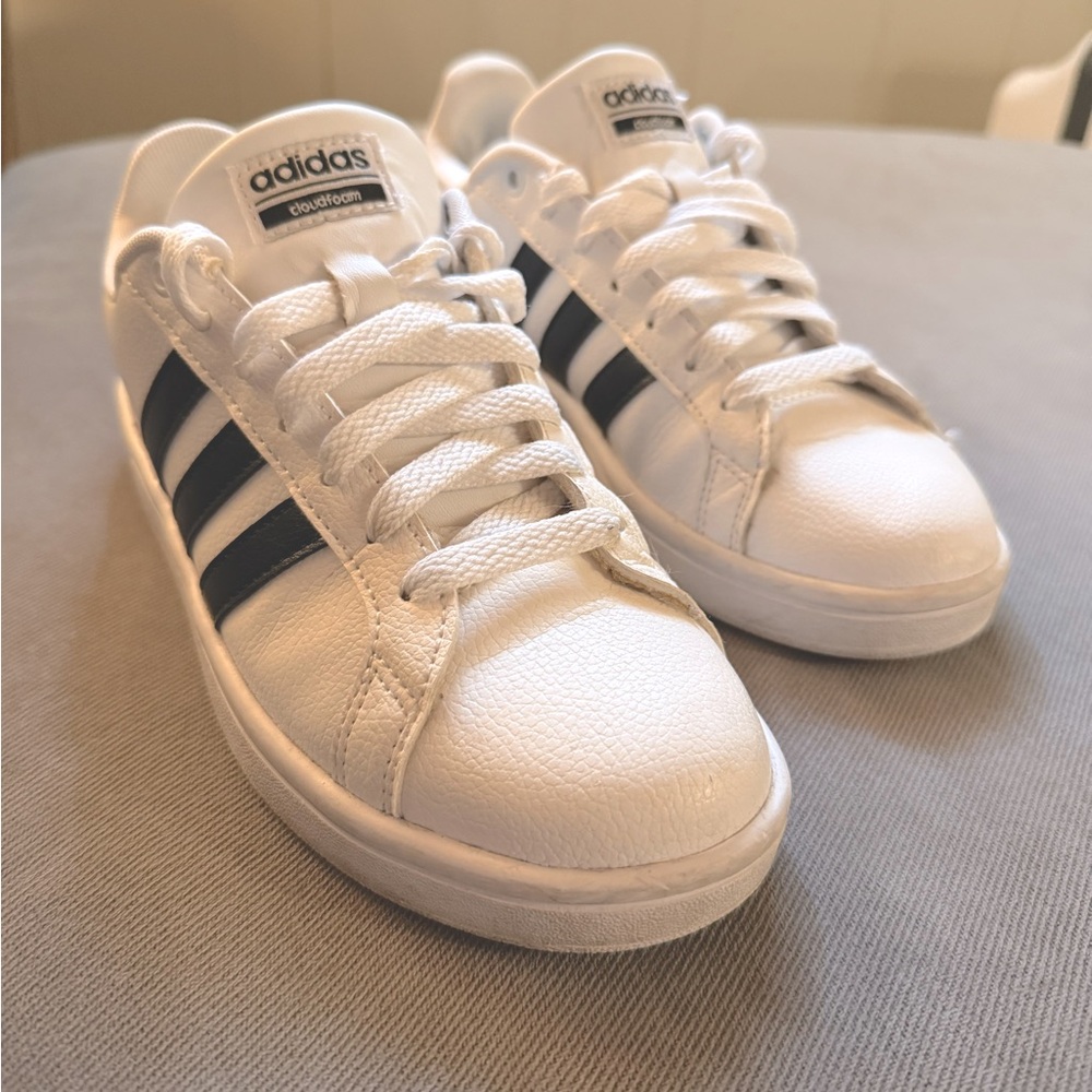 Adidas Grand Court Sneakers Cloudfoam insoles White with Black Stripes Low Top